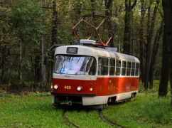 В Харькове восстанавливают трамвайный переезд, в городе – смена движения