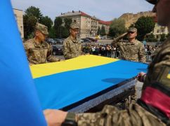 В Балаклее провели в последний путь добровольца, воевавшего с 2022 года