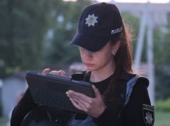 В Харьковской области установили личность вандала, который повредил доску памяти погибших Героев