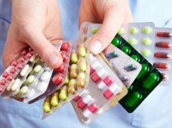 Около 40 больниц Харьковщины получили наборы лекарственных препаратов