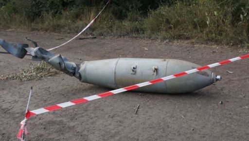На Харківщині ворог закидав село авіабомбами