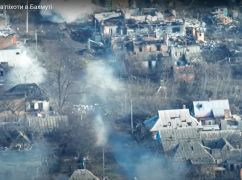 Харківські гвардійці показали вуличні бої в Бахмуті: Вражаюче відео