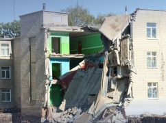На Харківщині впала стіна ліцею під час будівництва укриття