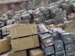 Сотни ящиков с боеприпасами "подарили" россияне ВСУ в Харьковской области