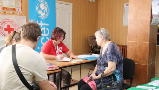 В Лозовой транзитный центр уже принял более 300 человек из Донбасса