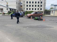 В Харькове столкнулись авто и мотоцикл: Оба водителя госпитализированы