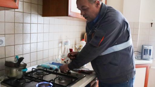 В Харькове возвращают газоснабжение в дома после российских обстрелов