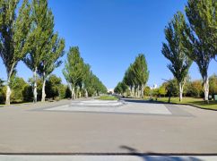 В Харькове мэрия хочет потратить 2 млн грн на новые светильники для парка