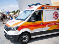 Реанімація за лічені хвилини: на Харківщині медики "швидкої" витягли чоловіка з критичного стану