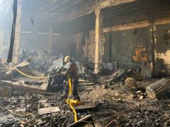 Нова пошта показала знищене російським дроном депо в Ізюмі