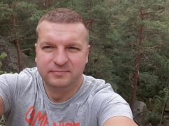 Обстрел эвакуационного авто: В Харькове рассказали о состоянии раненого волонтера Санина