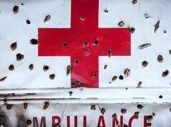 Возле Купянска под обстрел попала скорая: ранены двое медиков