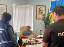 В Валках предприятие сбрасывало отходы в реку: прокуратура объявила подозрение директору