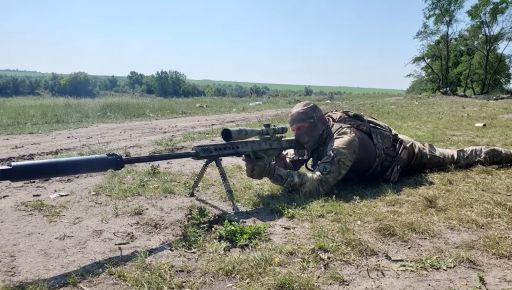 Почему снайперы работают в паре: Бойцы харьковской бригады "Спартан" рассказали о секретах профессии