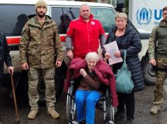 С Купянщины удалось вывезти 80-летнюю бабушку после инсульта