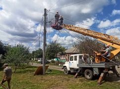 Близько 80 будинків на Салтівці лишилися без світла після обстрілів: енергетики обіцяють відремонтувати все до завтра