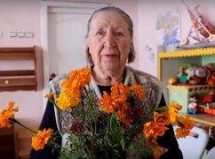 Терпели и плакали: История 80-летней переселенки, полгода жившей под бомбами на Изюмщине
