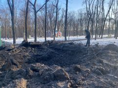 Экологи посчитали ущерб от обстрела центрального парка отдыха в Харькове