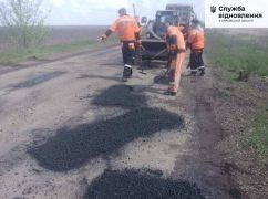 Харківські дорожники повідомили, де проходить ямковий ремонт