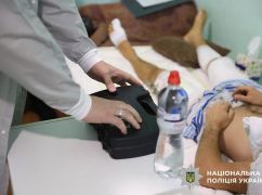 Новый министр наградил раненого полицейского из Харьковской области