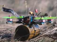 На Харківщині окупанти полювали за цивільним авто: водій отримав поранення