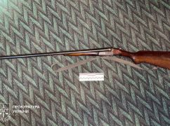 Вбивство собаки в селі на Харківщині: чоловіку загрожує до 3 років тюрми