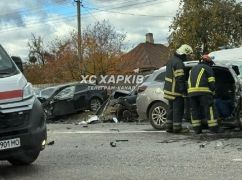 У Пісочині сталася маштабна автотроща за участі близько 5 автівок – соцмережі