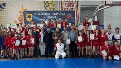 Харьковские борцы получили комплект наград на чемпионате Украины