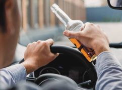 На Харьковщине пьяный водитель пытался откупиться от полиции