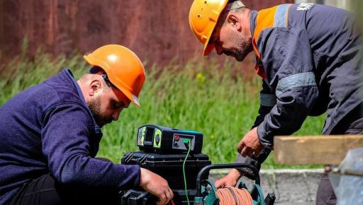 Енергетики відновлюють світло після обстрілу Чугуєва: що відомо
