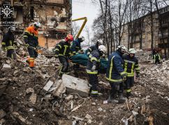 У Харкові ДСНС закінчила рятувальну операцію на місці зруйнованої російською ракетою п’ятиповерхівки