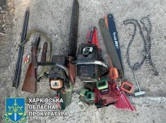 В Харьковской области взяли под стражу черного лесоруба, который избил и душил лесника