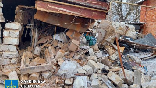 Армія рф ударила по будинках на Харківщині з артилерії: Кадри з місця
