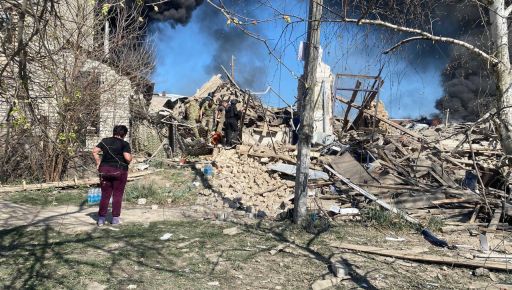 МВС оприлюднило кадри рятувальної операції в Липцях, де окупанти вбили 3 людей