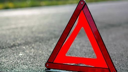 Стоял посреди дороги: В Харькове под колесами BMW погиб пешеход
