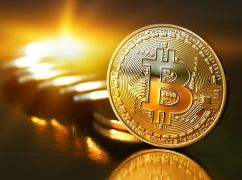 История цены биткоина. Сколько стоил BTC с момента запуска до 2025 года
