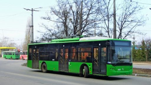 В Харькове троллейбусы изменили маршруты из-за обрыва сети