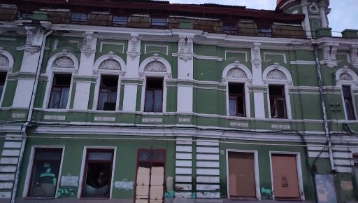 У центрі Харкова обвалилися перекриття історичної будівлі (ФОТОФАКТ)