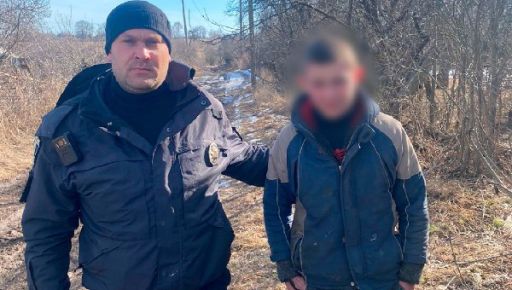 Вирішив усамітнитися у покинутому будинку: Харківські поліцейські знайшли зниклу дитину