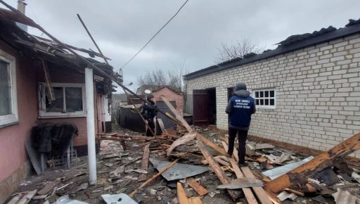 Росіяни вночі вдарили з мінометів по місту на Харківщині: Кадри наслідків