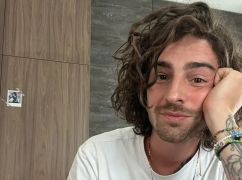 Дантес зізнався, чи відповідає дівчатам в соцмережах