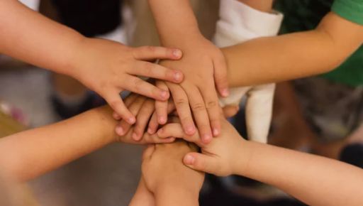 Чотири хлопчики мріють про власну родину: у Харкові шукають люблячих батьків для братів