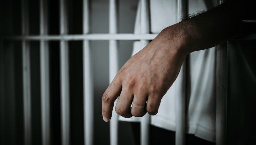 Харків’янин, який до смерті побив співмешканку, отримав 7 років тюрми