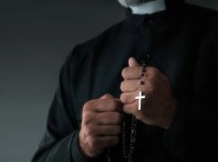 У Харкові засудили московського попа, який давав інтервʼю на підтримку окупантів