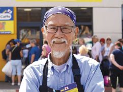 Японського волонтера, який безкоштовно годував людей у Харкові, ошукала помічниця