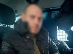 В Харькове пьяный мужчина устроил стрельбу в подъезде