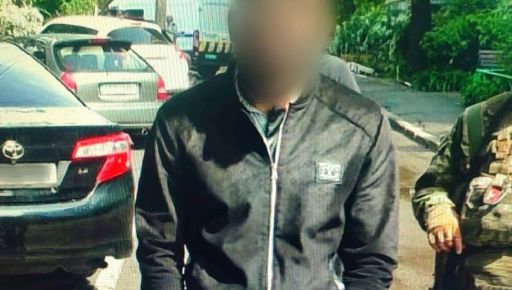 В Харькове задержали рецидивист за разбойное нападение у подъезда
