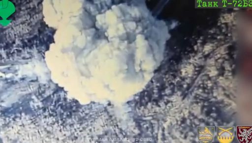 Харьковские бойцы уничтожили российский танк: Видео с Бахмутского направления