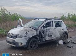 Армия рф атаковала гражданский автомобиль на Харьковщине: Трое женщин ранены