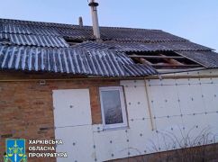 Прокуратура показала наслідки обстрілу Дергачівщини авіабомбами: Кадри руйнувань